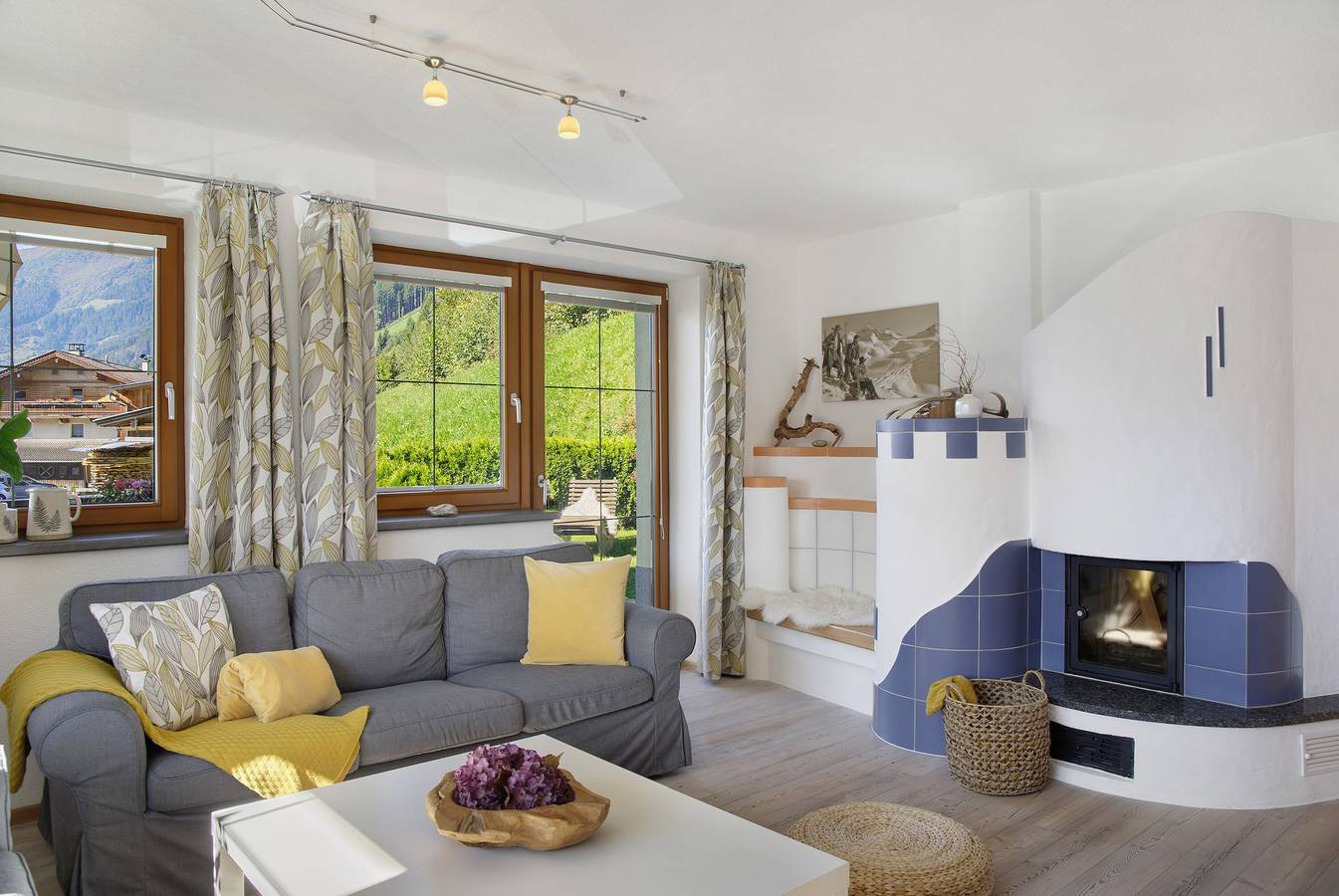 Ferienhaus 'Zillertalblick' mit Bergblick, privater Terrasse und Wlan in Tuxer Alpen, Zellberg