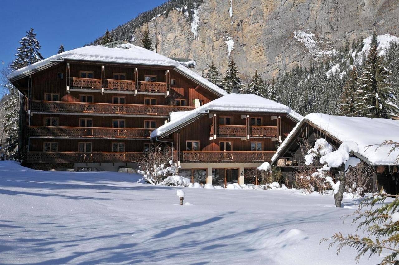 Twin Room in Morzine, Les Portes du Soleil