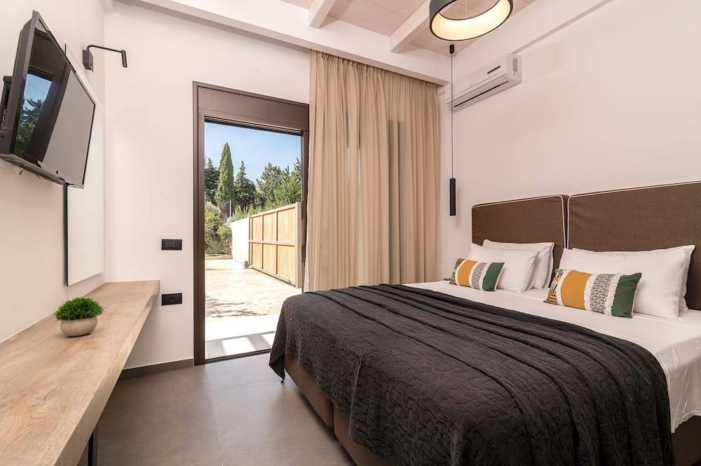 Oresteia Exclusive Villa, a Sublime Retreat in Tragaki, Zakynthos