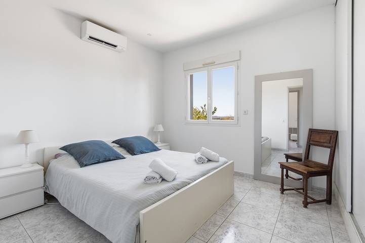 Gîte pour 6 personnes, avec piscine, animaux acceptés à Ginestas - 4