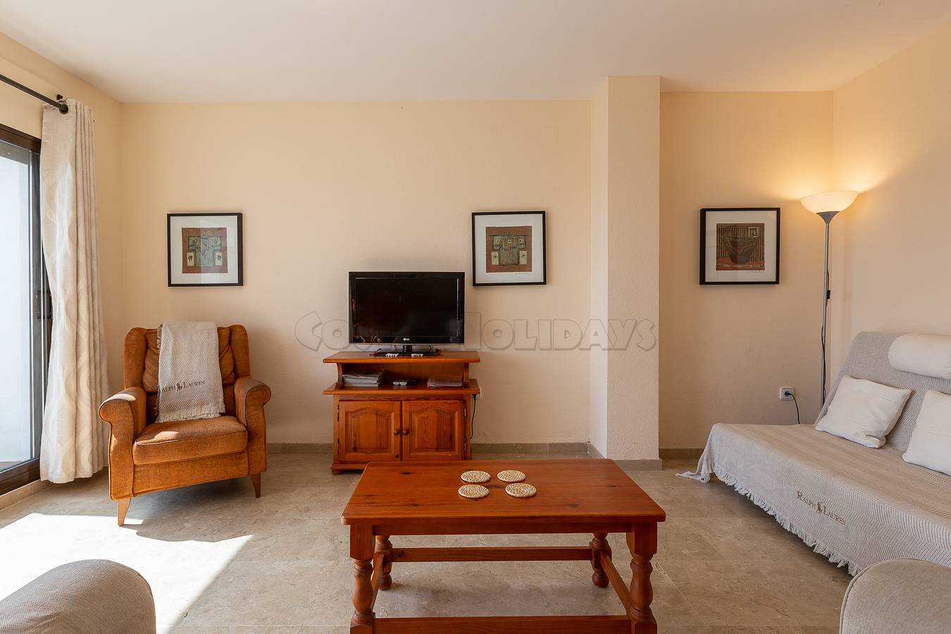 Entire apartment, Marina duquesa 3Bc2 in Puerto de la Duquesa, Manilva