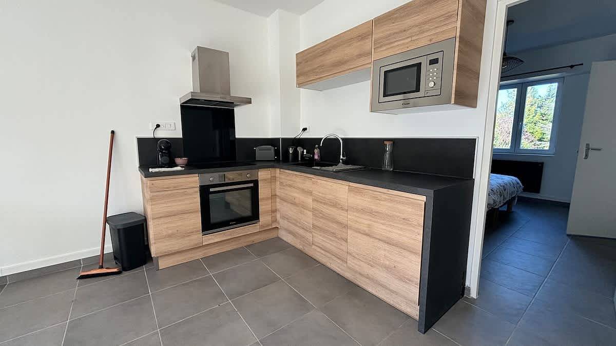 Appartement entier, Le Rietz 3, T2 proche gare et parc in Arras, Région d'Arras