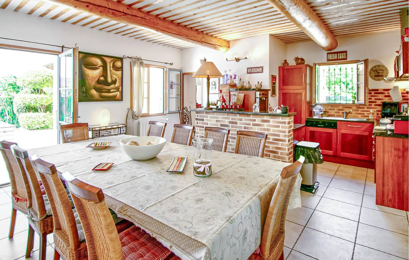 Apartamento con vistas a la montaña, piscina y aparcamiento, a 1 km de Villars in Villars, Parque natural regional del Luberon