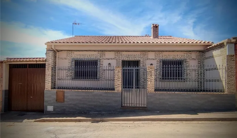 Casa de vacaciones para 8 personas, con vistas y jardín, Se admiten mascotas - 1