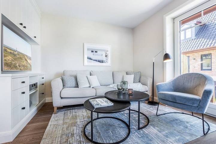 Ganze Wohnung, Nordlicht - Hausteil mit ca. 83m² Nutzfläche im Eg/Og/Dg für bis zu vier in Tinnum, Sylt (Gemeinde)