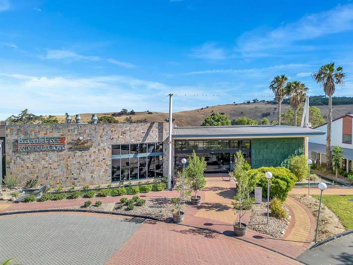 Resort para 3 personas, con terraza además de piscina y sauna - 1
