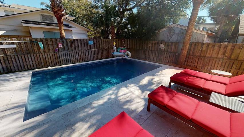 Villa for 15 people, with balcony in Georgia