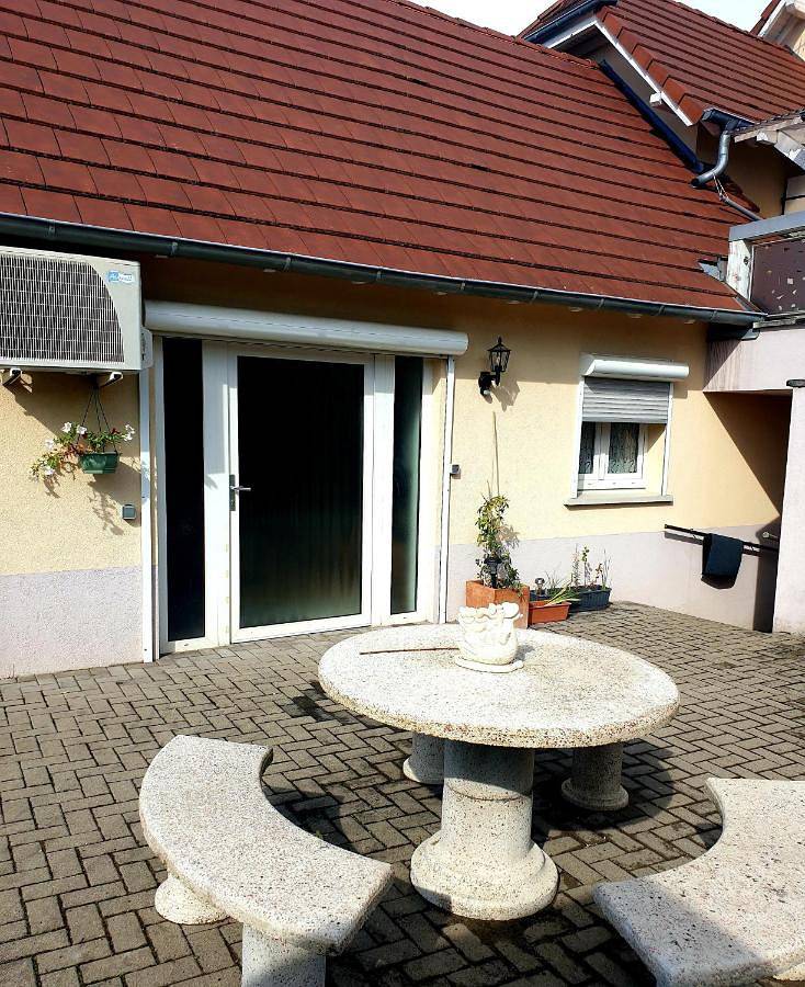 Appartement entier, Appartement proche d'Europa park/Marchés de Noël in Rhinau, Région de Sélestat-Erstein