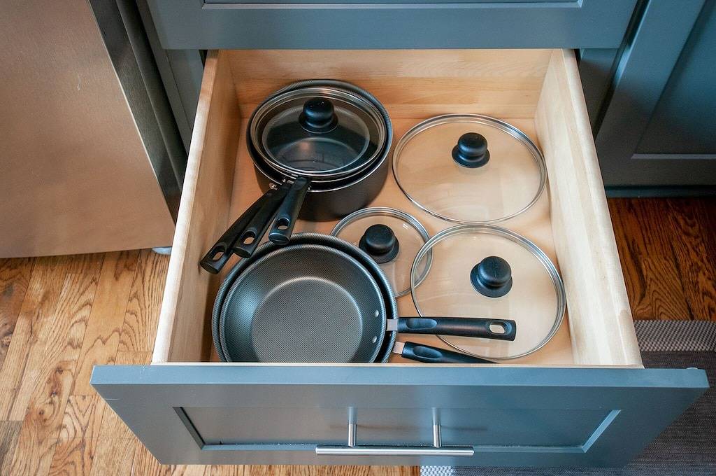 Ganze Wohnung, New Nashville Condo with 2 King beds, walk to bars in Nashville, Tennessee