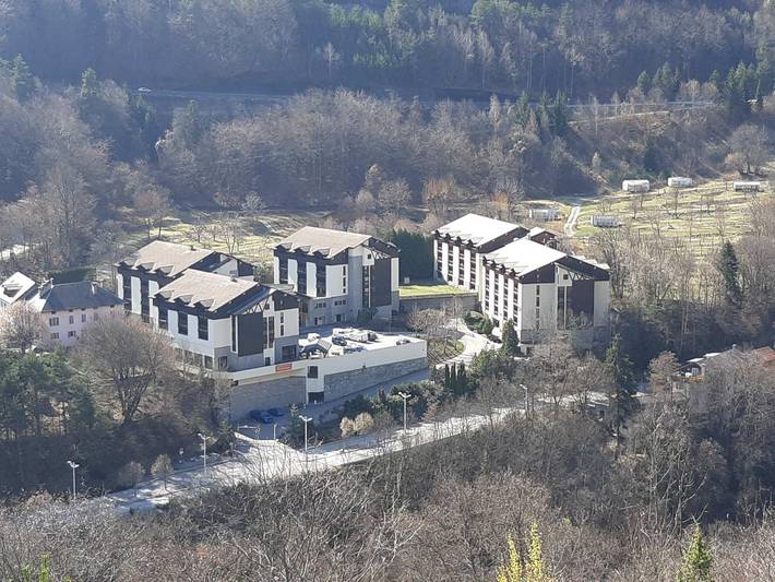 Domek letniskowy dla 8 osób, z balkon w Trzy Doliny