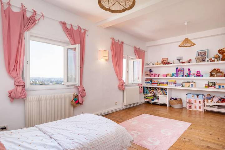 Location de vacances pour 9 personnes, avec jardin à Sainte-Foy-lès-Lyon - 4
