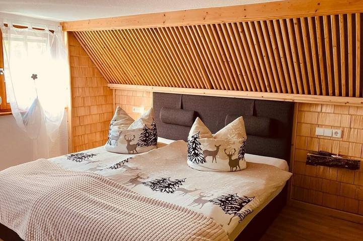 Ferienhaus für 4 Personen, mit Pool und Garten sowie Whirlpool und Sauna, mit Haustier im Schwarzwald - 2