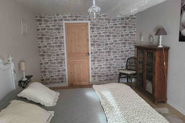 Location de vacances pour 7 personnes, animaux acceptés à Savignac-les-Églises - 3