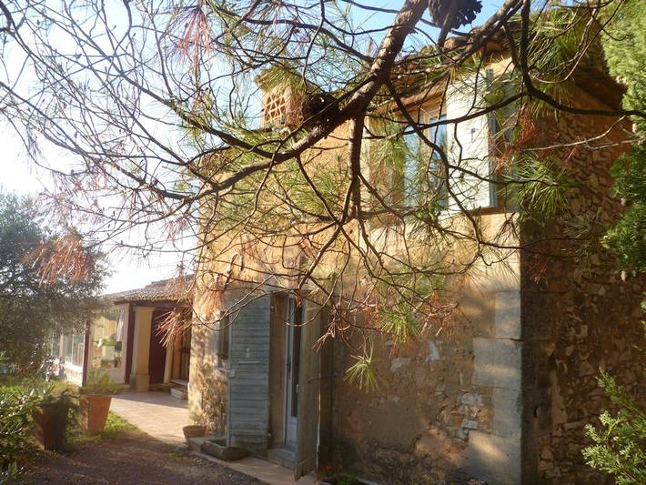 Gîte pour 6 personnes, avec piscine ainsi que terrasse et jardin dans le Vaucluse - 3