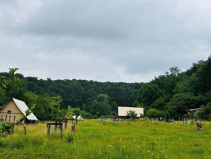 Location de vacances pour 4 personnes, avec jardin à Auberive