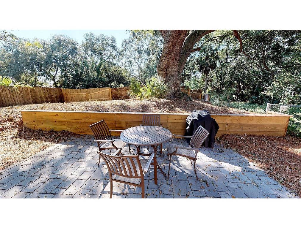 Palmenhof 5. Wundersch���n eingerichtetes Haus mit viel Platz im Freien in Isle of Palms, Charleston County