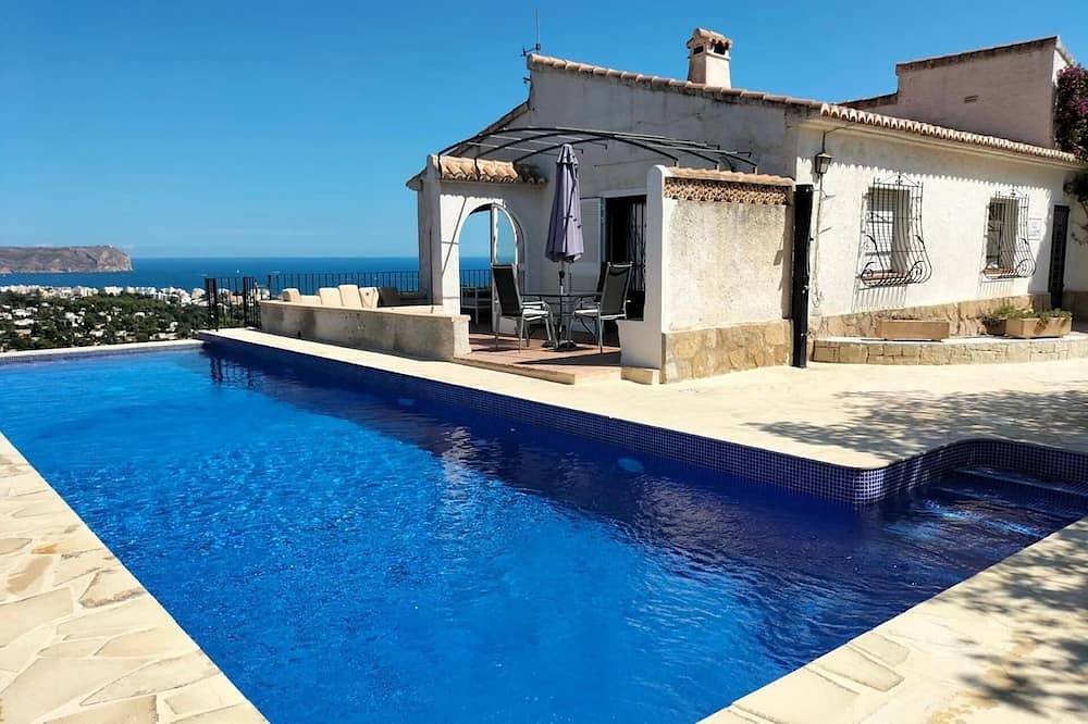 Casa vacanza a Jávea a partire da 396€ a notte