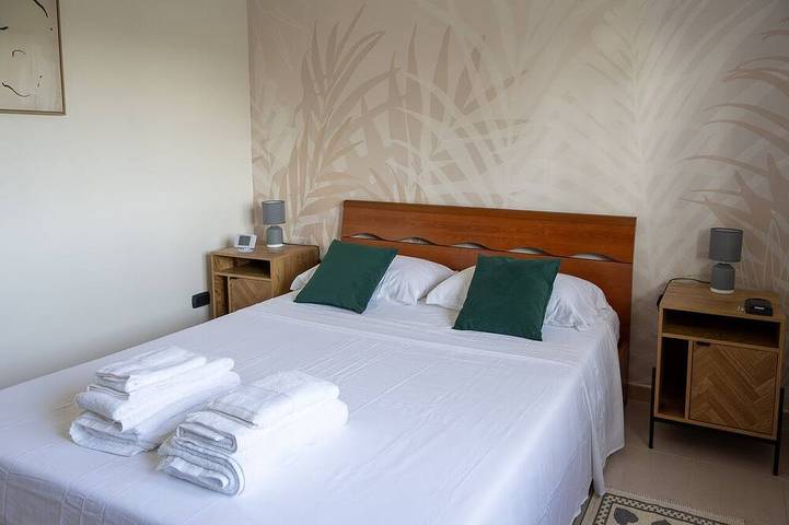 Appartement entier, Peaceful apartment with AC in charming Ciampino in Ciampino, Parco Regionale dei Castelli Romani