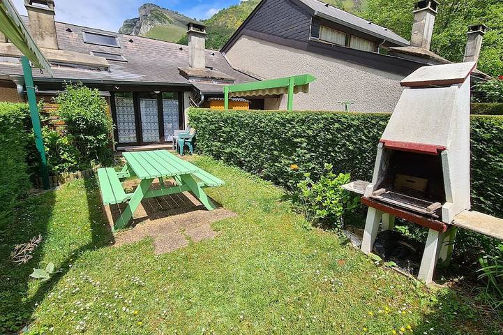Maison de campagne pour 6 personnes, avec terrasse et jardin à Aste-Béon
