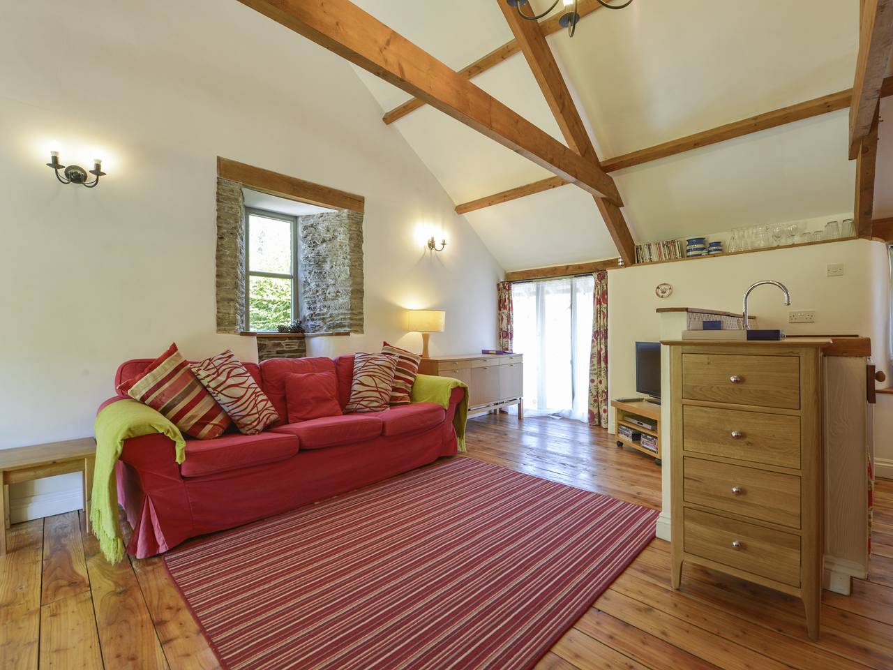 Parsonage Farm Cottage in Newton and Noss, South Devon