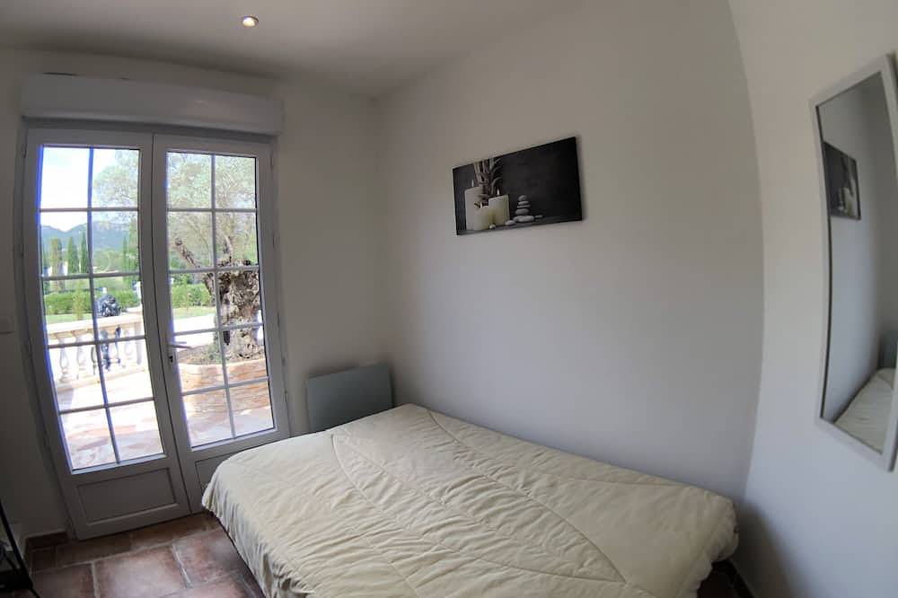 Très Grande Villa 4* 20pers. au Calme entre Cannes et Saint Tropez in Puget-sur-Argens, Côte méditerranéenne (France)