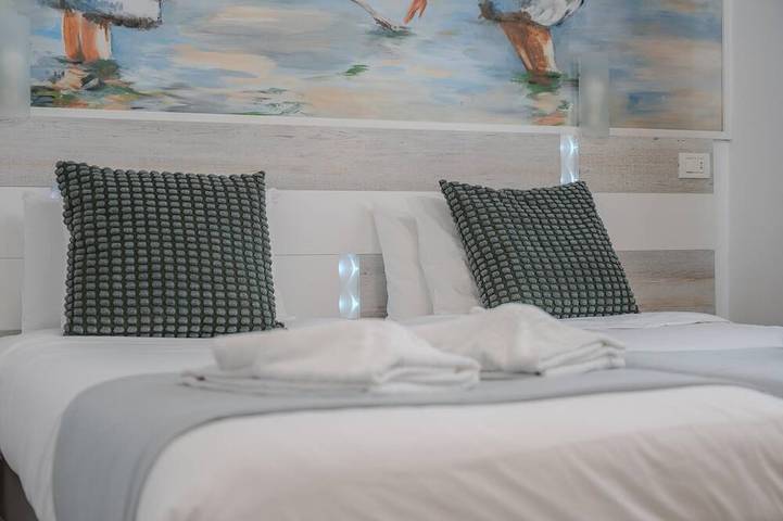 Villa für 14 Personen, mit Balkon und Whirlpool sowie Garten und Pool, mit Haustier in Adeje - 4