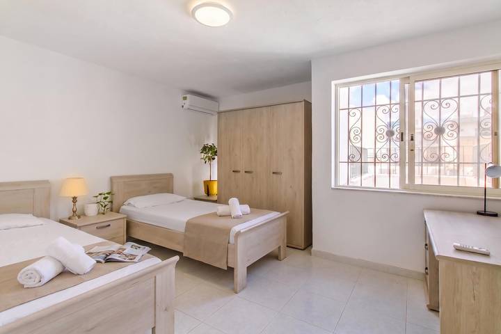 Hôtel pour 2 personnes, avec Bassin pour enfant à San Giljan