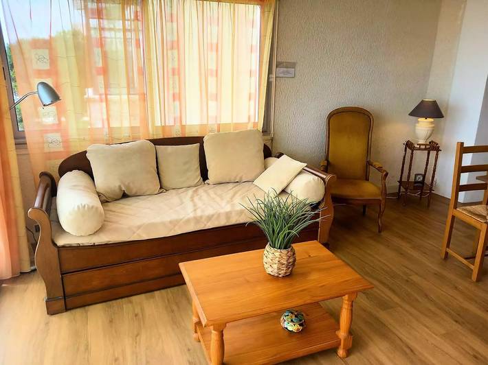 Appartement entier, Royan - Appartement Vue Mer et pieds dans l'eau - Plage de la Grande Conche in Royan, Côte de Beauté