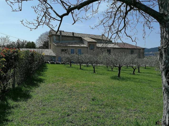 Gîte pour 4 personnes, avec vue et jardin à Les Mées - 2
