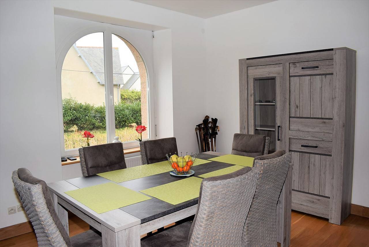 Maison en pierre rénovée avec Wifi, jardin à Ploumanac'h Perros-Guirec in Ploumanac'h, Perros-Guirec