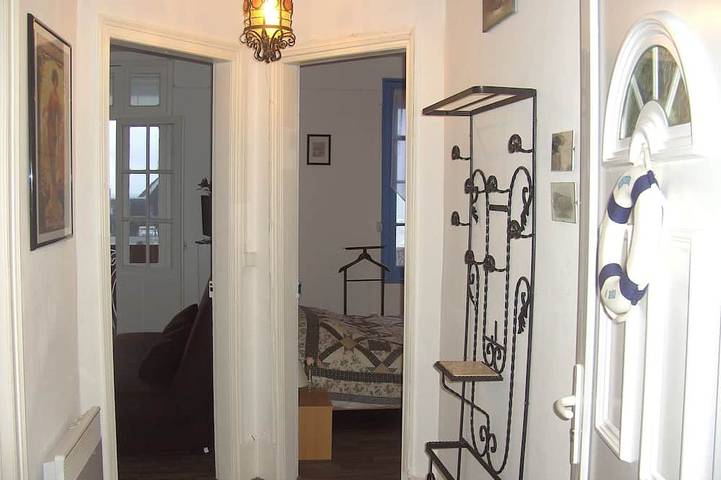 Appartement entier, Apartment in villa for 6 persons-2**- . Sea view, somme bay. in Ault, Région d'Abbeville