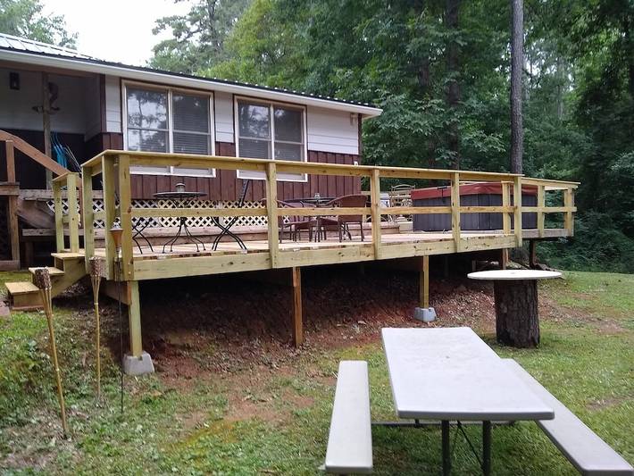 Vacation house for 6 people, with yard and terrace in Georgia