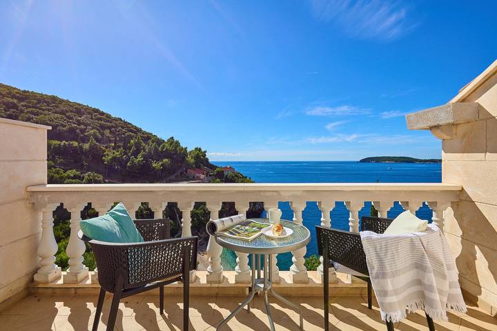 Apartament wakacyjny dla 10 osób, z Balkon i Taras w Zaton