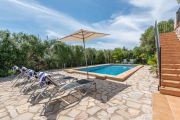 Villa in Búger, Majorca Center für 6 