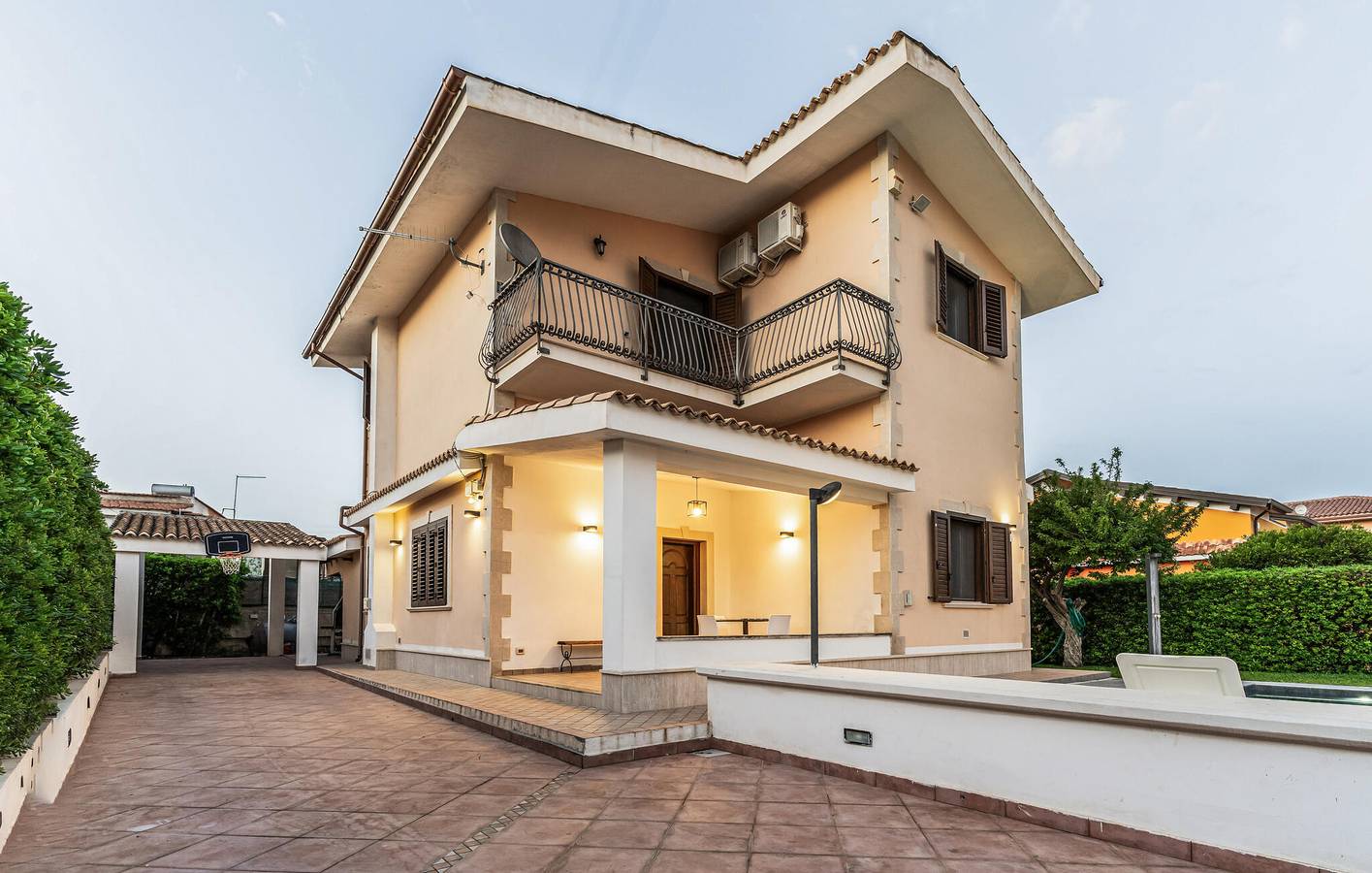 Accogliente appartamento sulla spiaggia con piscina e terrazza! in Siracusa, Siracusa e dintorni