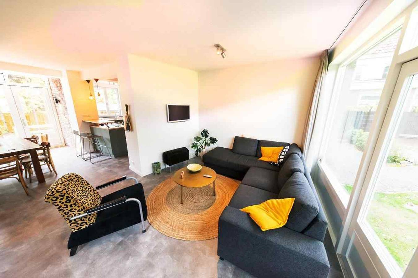 Prachtig gelegen 8 tot 9 persoons vakantiehuis in het centrum van Beek-Ubbergen in Betuwe