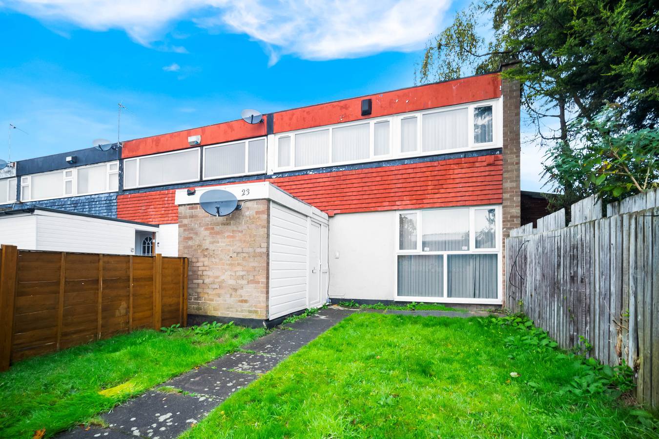 3-Bed House, Sleeps 5, Bham Airport, Parking in Solihull, Région de Birmingham