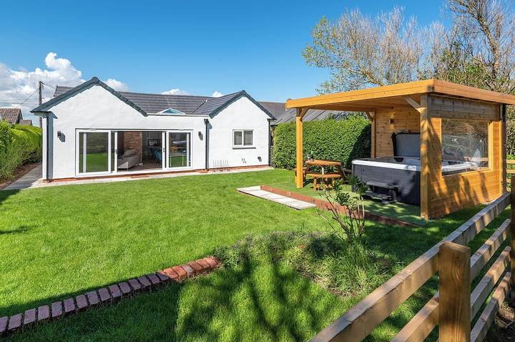 Cottage für 6 Personen, mit Garten und Whirlpool, mit Haustier - 1