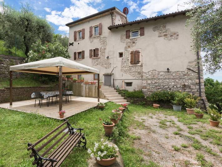 Ferienwohnung für 4 Personen, mit Garten und Seeblick in Verona Provinz