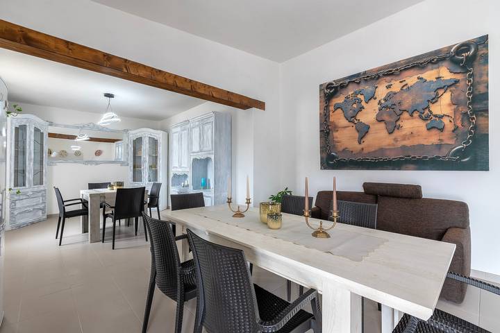 Location de vacances pour 10 personnes, avec jardin à Sorso - 4
