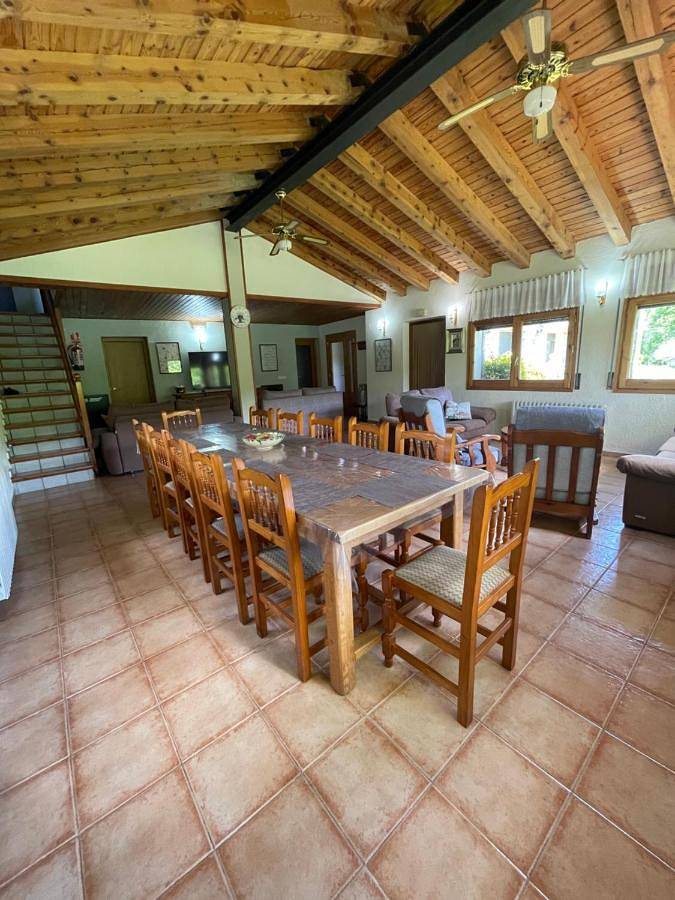 Casa rural con piscina para 11 personas, con balcón además de piscina y jardín en Alto Urgel - 3