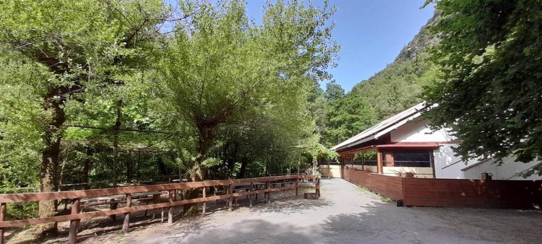 Casa vacanza per 2 persone, con giardino e panorama, con animali domestici in Parco Nazionale Del Pollino