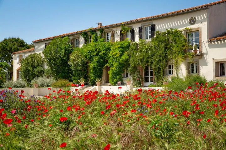 Villa für 6 Personen, mit Garten und Pool sowie Ausblick, kinderfreundlich - 1
