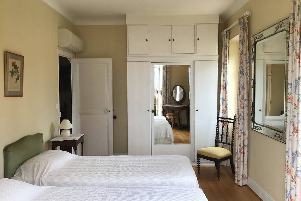 Villa by the sea in St Jean Cap Ferrat in Saint-Jean-Cap-Ferrat, Mediterranean Coast (France)