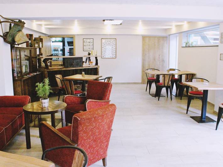 Ferienwohnung für 6 Personen, mit Balkon und Garten, kinderfreundlich in Naumburg - 3