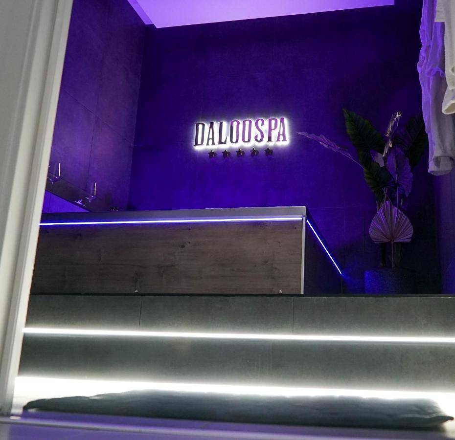 One-Bedroom Apartment with Spa Bath in Drancy, Seine-Saint-Denis
