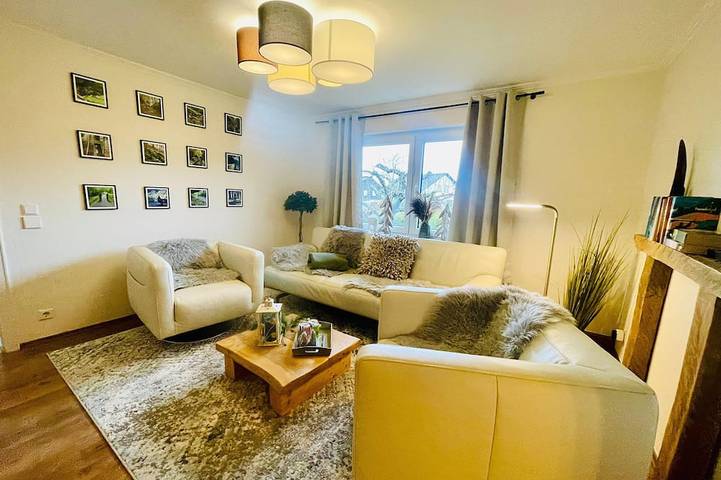 Ferienwohnung für 2 Personen, mit Garten und Balkon in Mastershausen