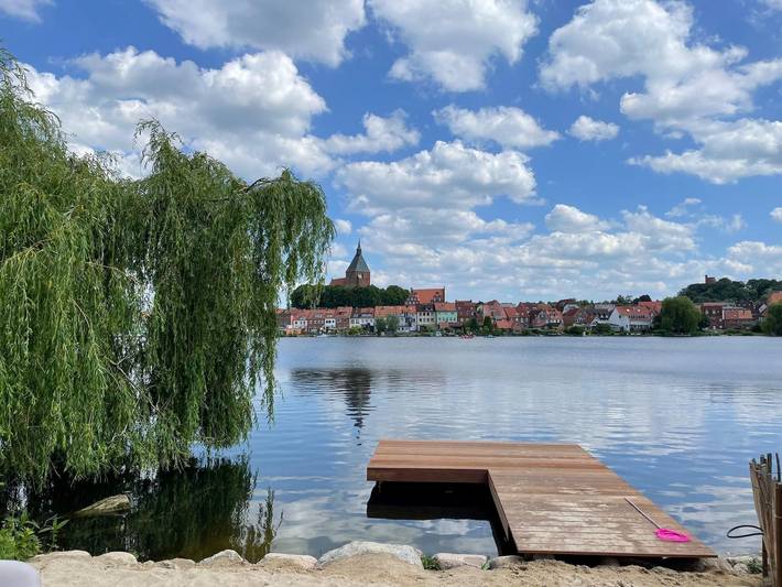 Ferienwohnung für 4 Personen, mit Terrasse und Garten sowie Seeblick in Kreis Herzogtum Lauenburg - 2