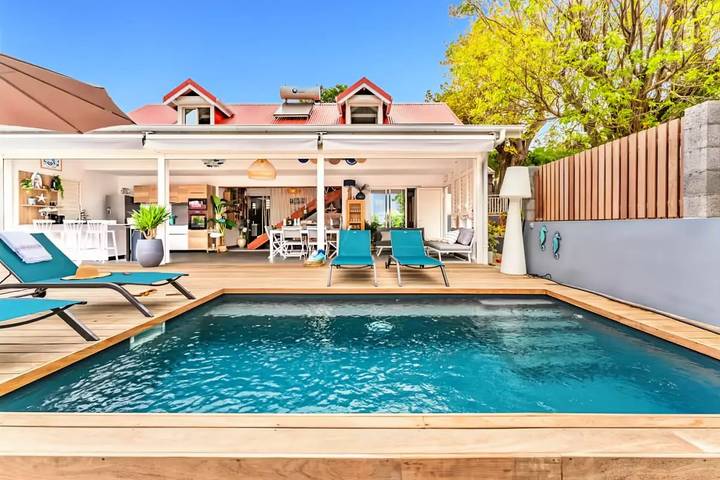 Location de vacances pour 6 personnes, avec piscine et jardin dans Les Saintes (Guadeloupe) - 3