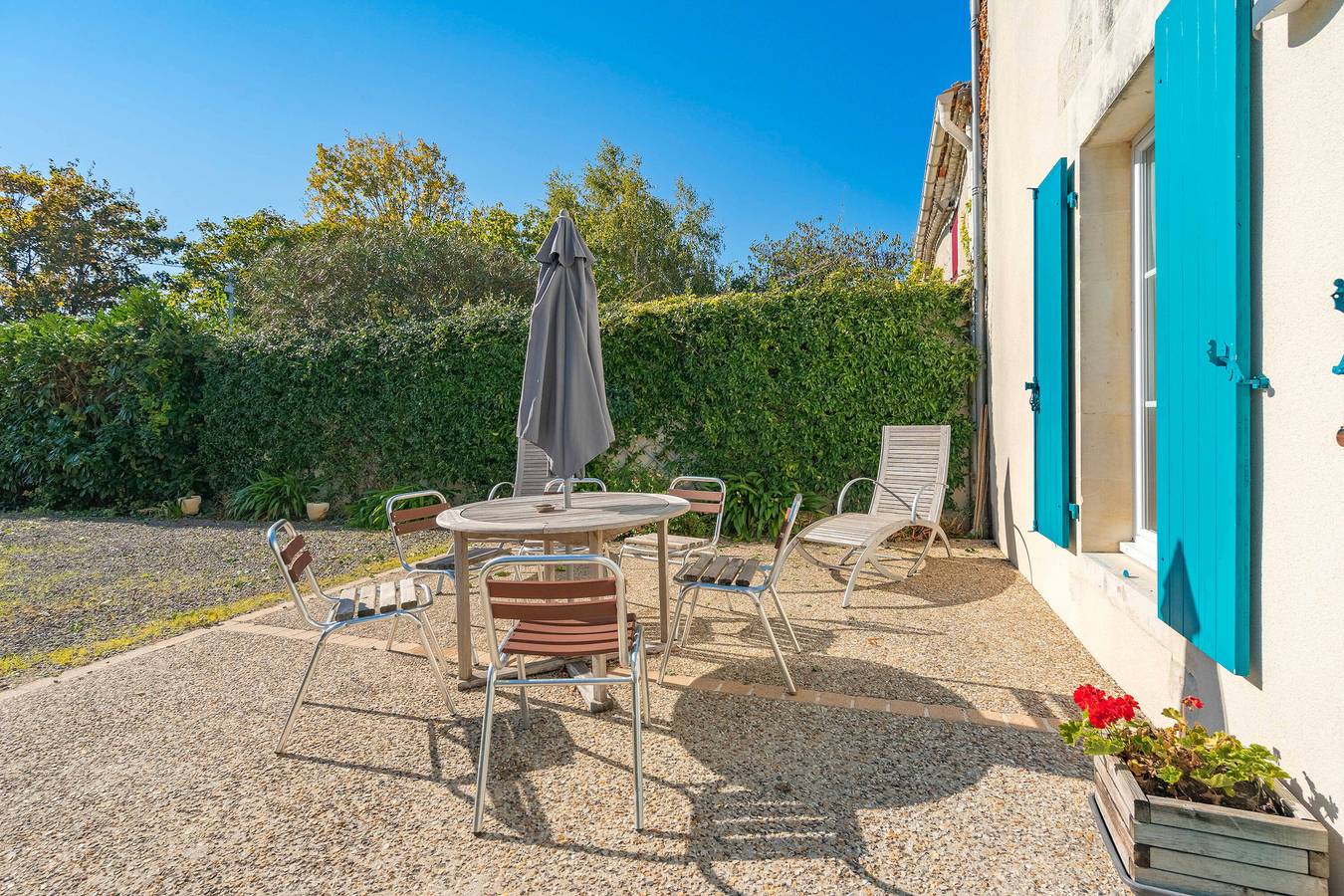 Maison de vacances 'Gîte Du Chai' avec vue sur la mer, terrasse privée et Wi-Fi in Chenac-Saint-Seurin-d'Uzet, Région de Saintes